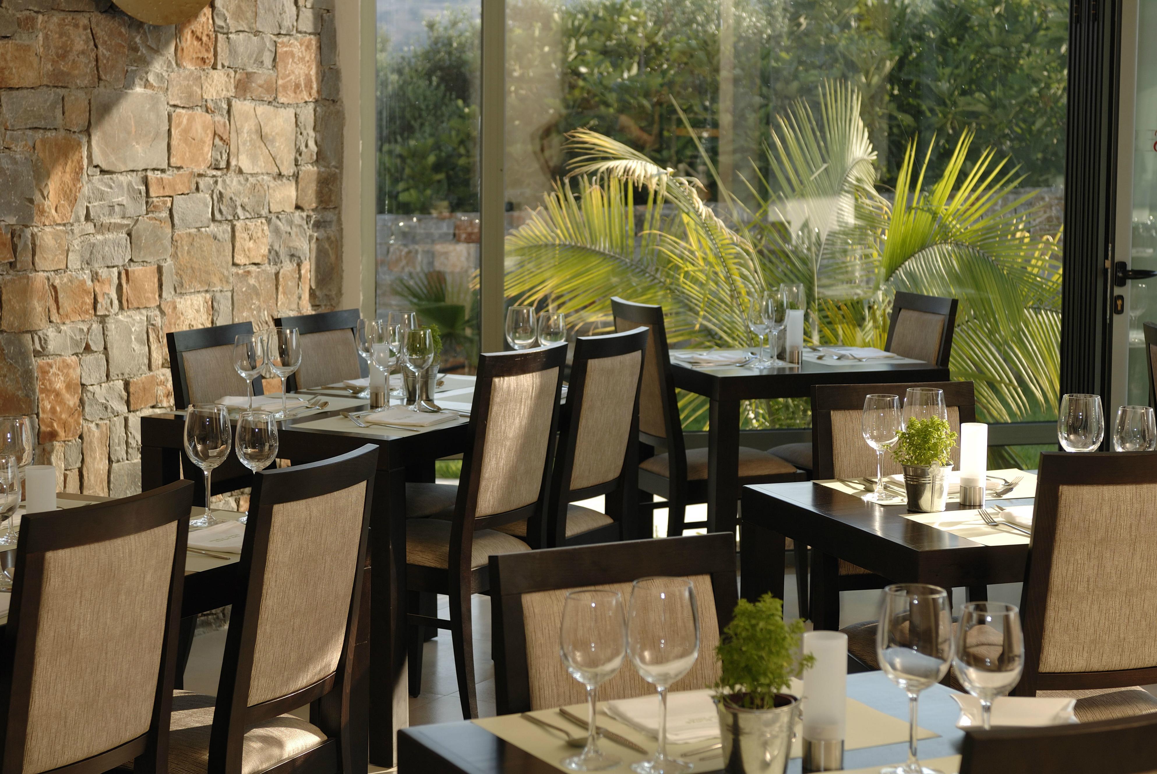 Angela Suites Boutique Hotel Сіссяв Ресторан фото